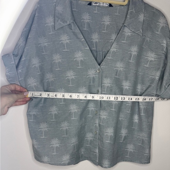 ZARA Blue Palm Tree Button-Up Shirt | Size M - Picture 11 of 14
